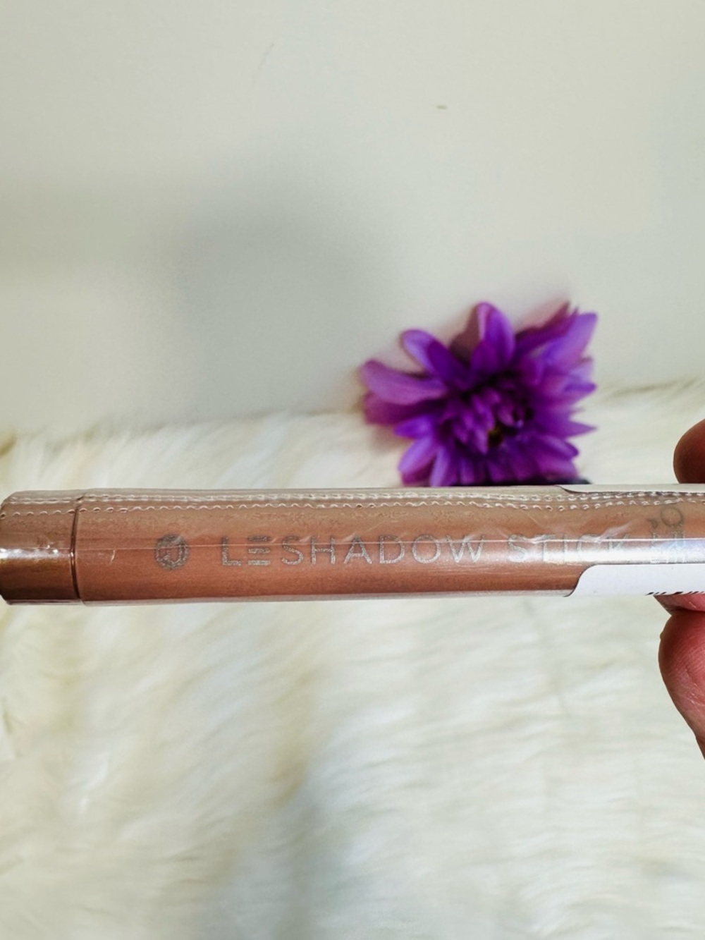 *Bundle* NIB Urban Decay Shimmer Eyeshadow Primer & L’ Oreal Eyeshadow Stick - Picture 13 of 16